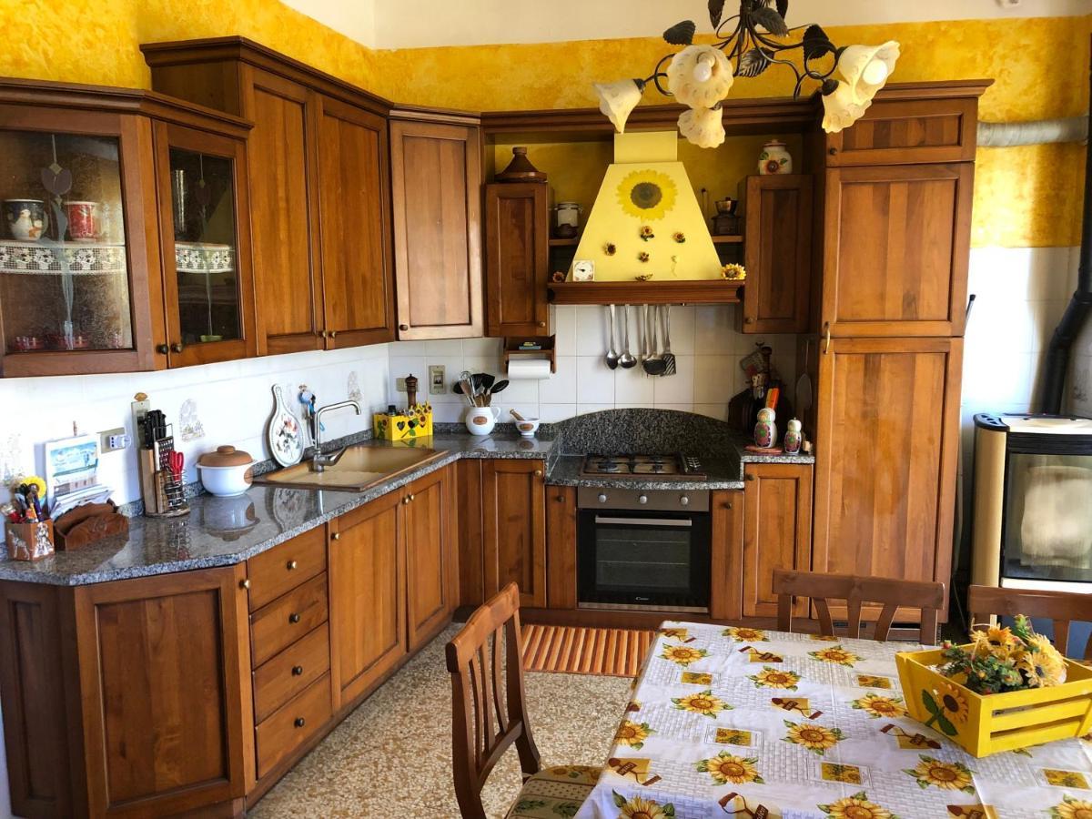 La Casa Di Marco Apartment Imperia Exterior foto